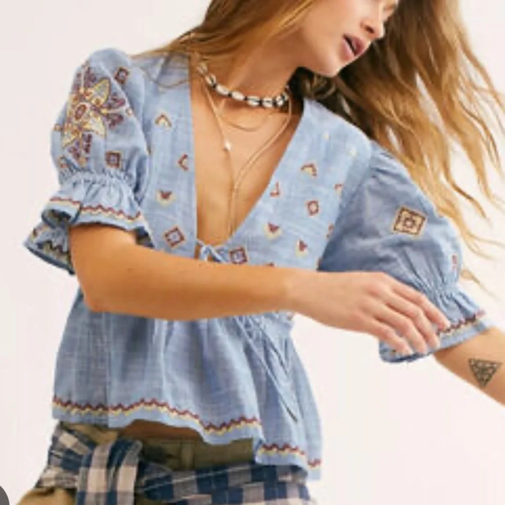Free People Tallulah Embroidered Blouse crop y2k boho hippie festival western - Picture 4 of 12